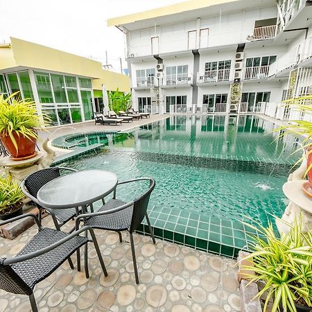 Anantra Pattaya Resort Exterior foto