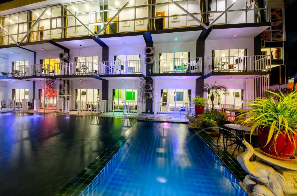 Anantra Pattaya Resort Exterior foto