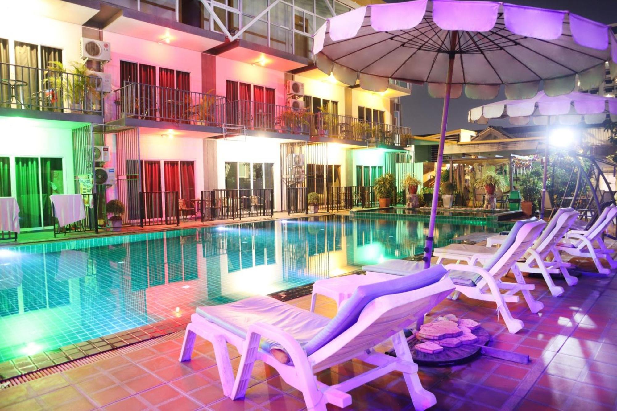 Anantra Pattaya Resort Exterior foto